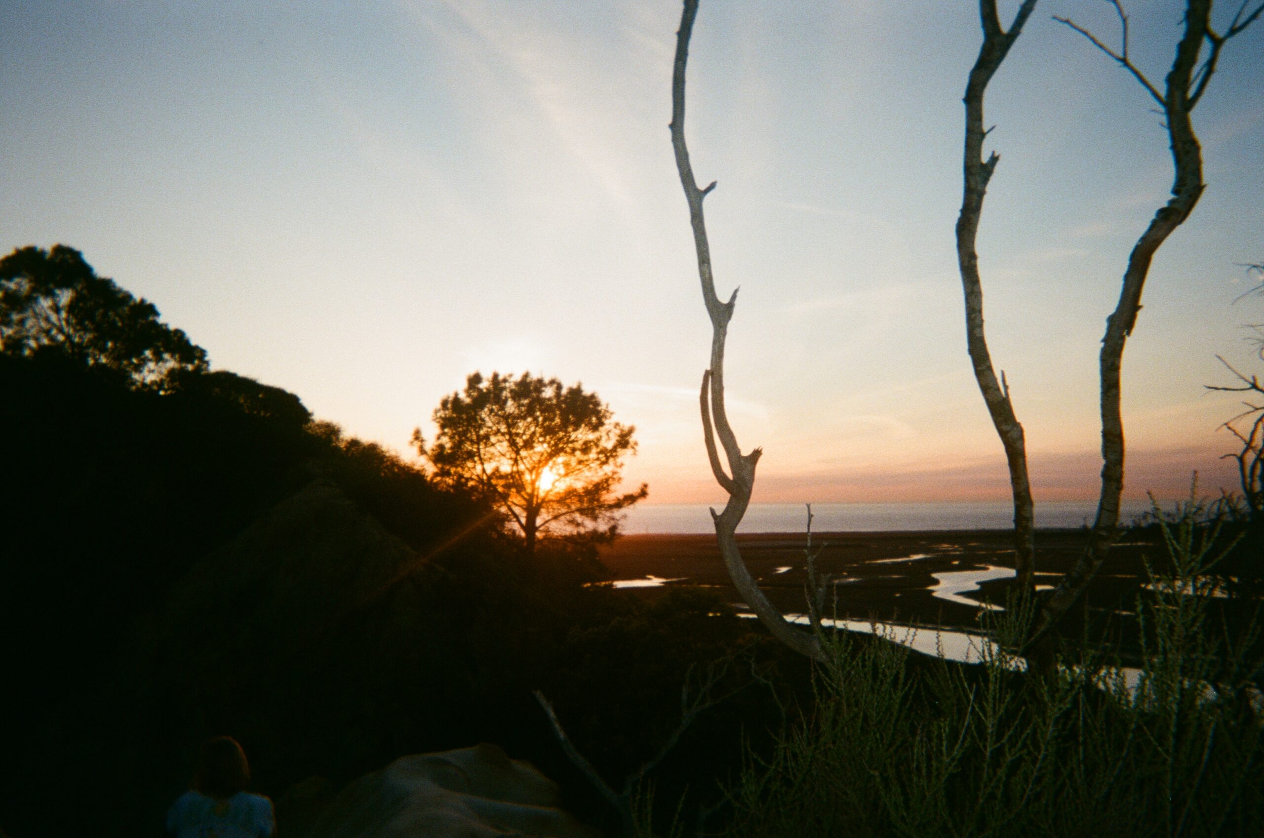 My 2025 Ins: Fashion, Food, and Wellness Routines